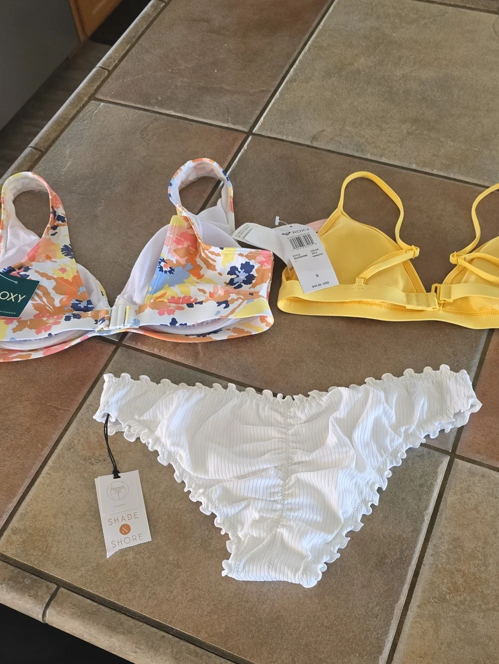 Floral & Yellow Bikini Tops with White Ruffle Bottoms Sz Sm Nwt
